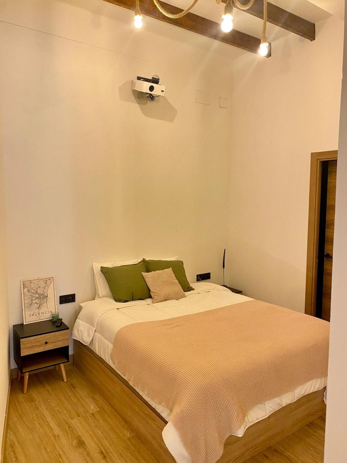 Acogedor Bajo En Apartamento Valencia
